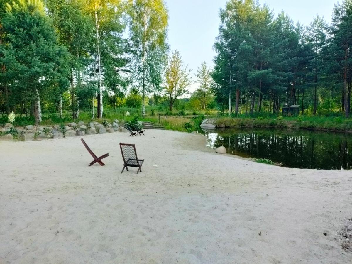 Dworek Azalia Ilowa Exteriér fotografie